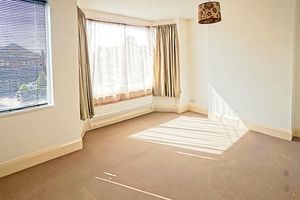 Living Room- click for photo gallery